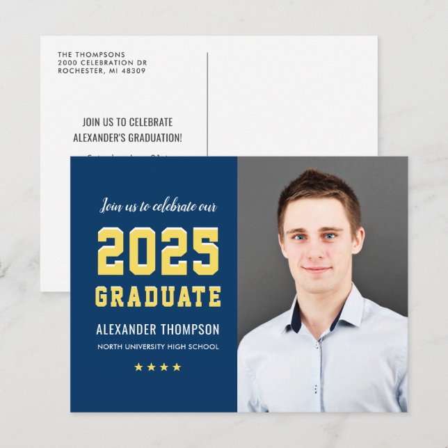 Moderner 2025 Graduate Navy Yellow Foto Abschluss Einladungspostkarte (Vorne/Hinten)