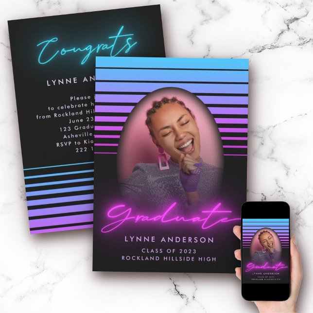 Moderner 70er Retro Neon Foto Abschluss Einladung (Von Creator hochgeladen)