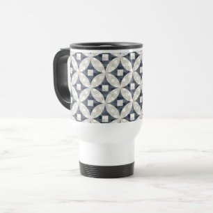 Moderner blauer Karo in Grau und Beige Reisebecher