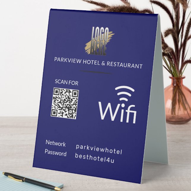 Moderner Blue Wifi QR Code und Ihr Business Logo Tischaufsteller (In Situ (Tisch))