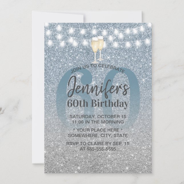 Moderner Dusty Blue & Silver Glitzer 60. Geburtsta Einladung (Vorderseite)
