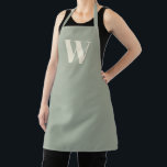 Moderner einstufiger, grüner, individueller Anfang Schürze<br><div class="desc">Moderne Monogramm Salbei grün und weiß personalisierte erste Buchstaben Minimalistische stilvolle schicke Küche Schürze. Maßgeschneidert von weißer moderner Typografie auf schlanke grüne,  schlichte Hintergrundfarbe. Geeignet für Küche,  Kochen,  Backen,  Grill,  Grillen,  Kunsthandwerk,  Töpferwaren usw.</div>