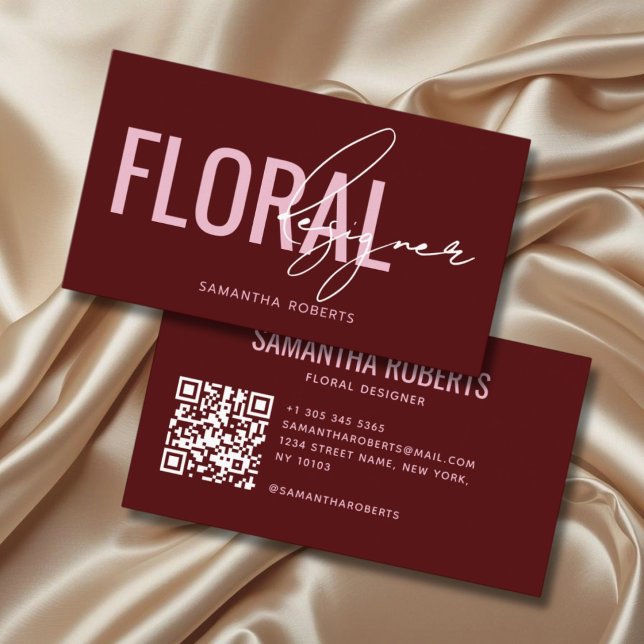 Moderner floraler Designer QR-Code rot Visitenkarte (Von Creator hochgeladen)
