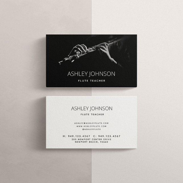 Moderner Flutlehrer Soloist Black & White Foto Visitenkarte (Von Creator hochgeladen)