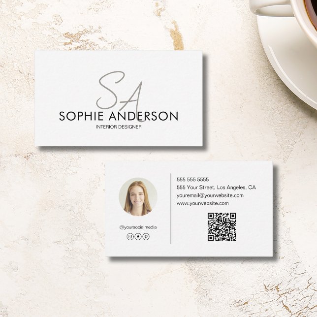 Moderner Foto QR Designer Beruflich Visitenkarte (Modern Monogram Photo QR Designer Professional Business Card)