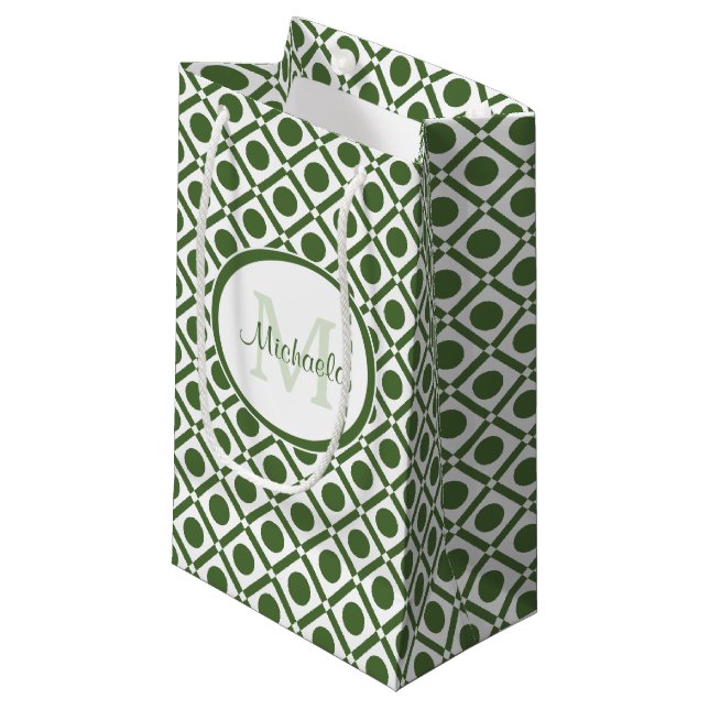 Moderner geometrischer Mit Monogramm Name Grün und Kleine Geschenktüte (Vorderseite Schrägansicht)