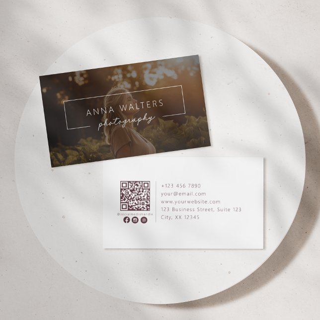 Moderner gerahmter Name, QR-Code, Fotografie, Foto Visitenkarte (Von Creator hochgeladen)