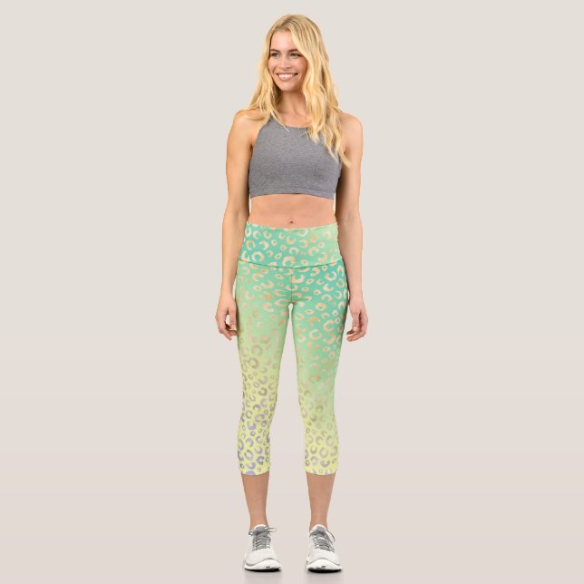 Moderner Goldleopard Print Yellow Minze Gradient Capri Leggings (Vorderseite)