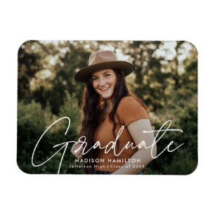 Moderner Graduate White Script Foto Abschluss Magnet