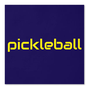 Moderner, hellgelber PICKLEBALL-Text auf Navy Blue Tapete