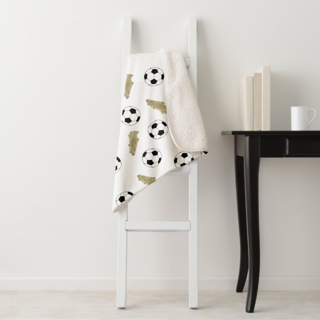 Moderner klassischer Fußball reinigt Ball Football Sherpadecke (Beispiel)