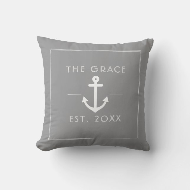 Moderner Klassischer Schiffsname Nautical Gray Kissen (Vorderseite)