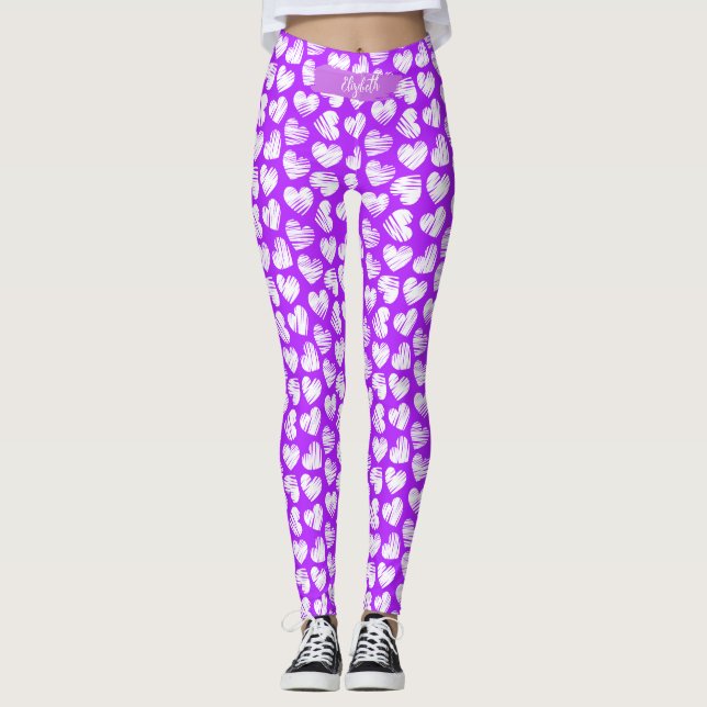 Moderner Lila weißer Doodled Herzname Valentine Leggings (Vorderseite)