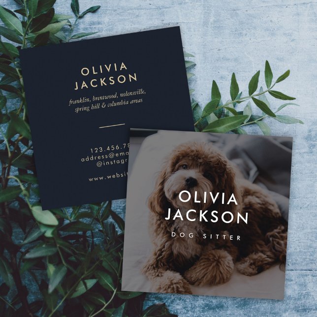 Moderner Minimaler Hundeschüler Trainer Hundesitz Quadratische Visitenkarte (Von Creator hochgeladen)