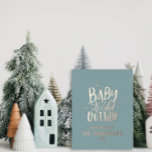 Moderner, minimaler Weihnachtsbaby blau elegant Fo Folien Feiertagspostkarte<br><div class="desc">Baby seine Kälte außerhalb der modernen minimalen Typografie Weihnachtskarte. Handgeschriebener Text,  Schnee,  Sterne und Design. Ideal für Hochzeitsdekoration,  Babyduschen,  Weihnachten und neue Jahre Partys,  Geburtstagspartys und allgemeine Winterveranstaltungen.</div>