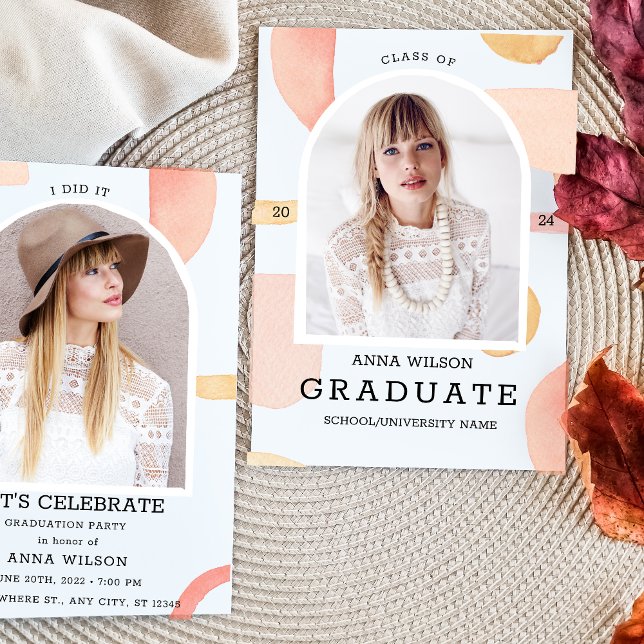 Moderner Minimalistischer Foto Abschluss Einladung (Von Creator hochgeladen)