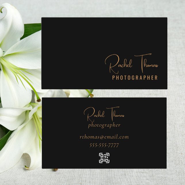 Moderner Minimalistischer QR-Code Beruflich Visitenkarte (Von Creator hochgeladen)