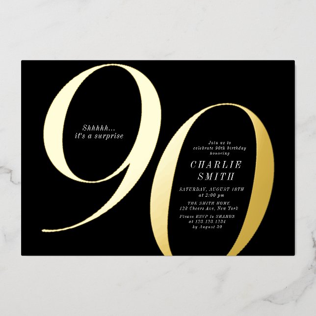 Moderner minimalistischer Schwarz und Gold 90. Geb Folieneinladung (Vorderseite)