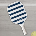 Moderner Navy- und White Strip Pattern Individuell Pickleball Schläger<br><div class="desc">Rugby Stripes - Ein präpariertes Muster mit fetten Streifen und einem Monogramm Ihres Vor- oder Nachnamens. Dieses Design enthält ein trendiges, weiß gestreiftes Muster - Wenn Ihre Kunst noch angepasst werden muss, klicken Sie auf Diese Schaltfläche anpassen. Dies führt Sie zu einem Designbereich, wo Sie Dinge bewegen und sogar Schriftart...</div>