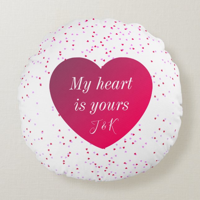 Moderner Niedlicher Keepake Red Heart Valentinstag Rundes Kissen (Vorderseite)