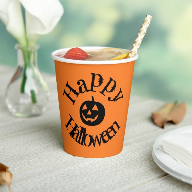 Moderner Orange Happy Halloween Pumpkin Pappbecher (In Situ)
