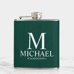 Moderner Personalisierter Emerald Green Trauzeuge Flachmann<br><div class="desc">Moderne Geschenke mit Personalisiertem Trauzeuge mit personalisiertem Monogramm,  Trauzeugen Name und Titel in der weißen klassischen Serif Schriftart Stil auf smaragdgrünem Hintergrund. Auch perfekt für Trauzeuge,  Vater der Braut und mehr.</div>
