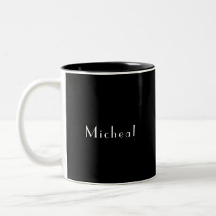 Moderner Personalisierter Name in Schwarz und Weiß Zweifarbige Tasse