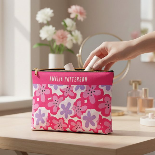 Moderner Personalisierter tropischer Rosa-Blütenna Zubehörtasche (Von Creator hochgeladen)