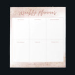 Moderner Pink Gold Watercolor Wochenplaner Notizblock<br><div class="desc">Eleganter und moderner Wochenplaner. Auf dem Notizblock befinden sich 6 Kästchen,  um den Zeitplan aufzuschreiben und für jeden Wochentag zu planen. Der Hintergrund ist in einer hübsch rosa Aquarellfarbe mit Imitaten goldenen Glitzer. Passen Sie dieses Produkt an,  indem Sie unten Ihren Namen hinzufügen.</div>