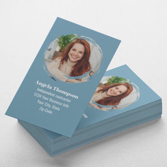 Moderner professioneller Foto-QR-Code Blau Visitenkarte (Modern blue photo business card template. )
