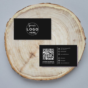 Moderner QR-Code mit individuellem Logo und Social Visitenkarte