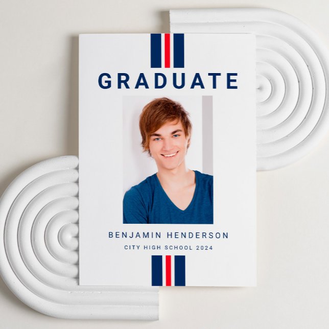 Moderner Red Blue Foto Abschluss Ankündigung (Modern Red Blue Photo Graduation Announcement)