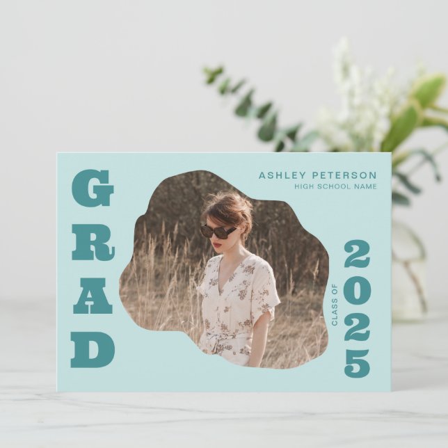 Moderner Retro Aquamarine, fette Typografie Foto A Einladung (Stehend Vorderseite)