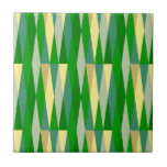Moderner Retro Diamond Green Yellow Fliese<br><div class="desc">Dieses Design kann durch Auswahl der Option Design bearbeiten personalisiert werden. Sie können auch auf andere Gegenstände übertragen. Kontaktieren Sie mich unter colorflowcreations@gmail.com oder nutzen Sie die Chat-Option oben auf der Seite, wenn Sie dieses Design auf einem anderen Produkt haben möchten oder Hilfe benötigen. Sehen Sie mehr von meinen Designs...</div>