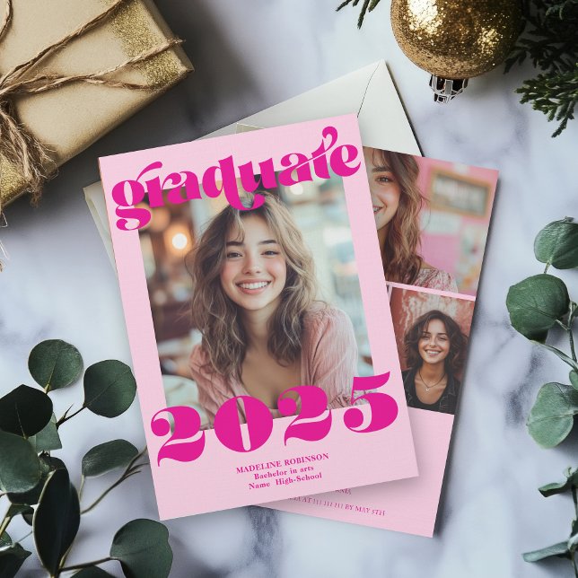 Moderner Retro Hot Pink 4 Foto Abschluss Einladung (Modern Retro Hot Pink 4 Photo Graduation Invitation)
