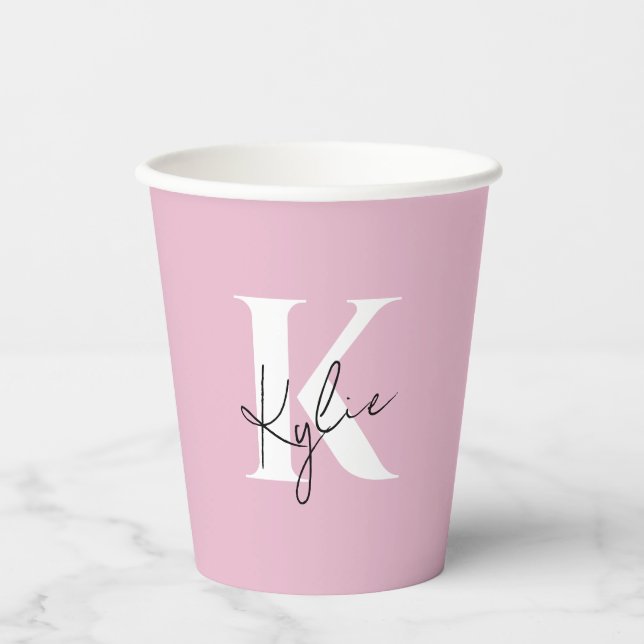 Moderner rosa Personalisierter Monogramm-Name: Pappbecher (Vorderseite)