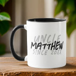 Moderner Schwarz-Weiß-Grunge für den Coolen Onkel Tasse<br><div class="desc">Dieses grunge und moderne Design besteht aus san-serf Typografie.</div>