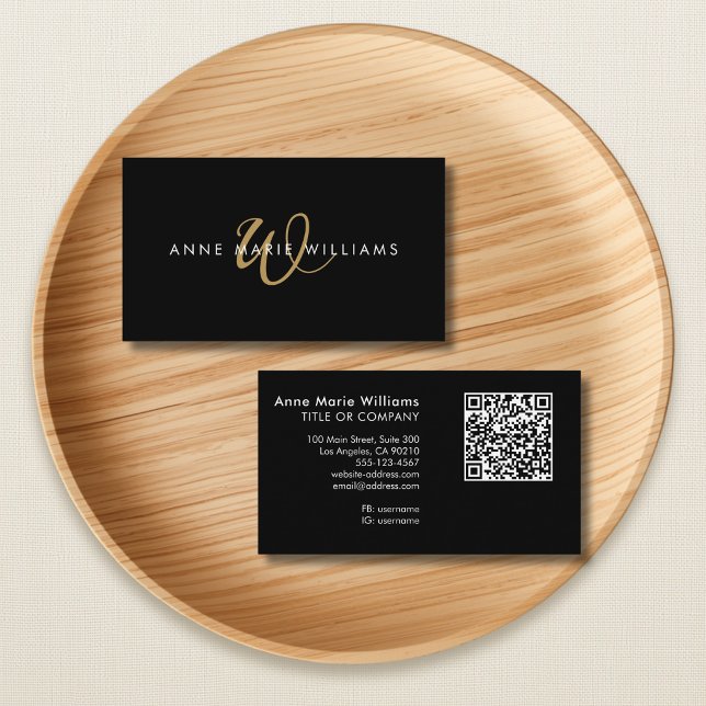 Moderner schwarzer Goldschrift-Monogramm-QR-Code Visitenkarte (Von Creator hochgeladen)