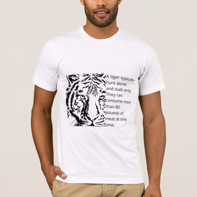 Moderner schwarzer Tiger mit weißen Texten T-Shirt (Vorderseite)
