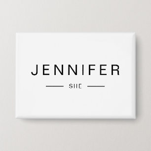 Moderner SHE-inspirierter personalisierter Namensb Button