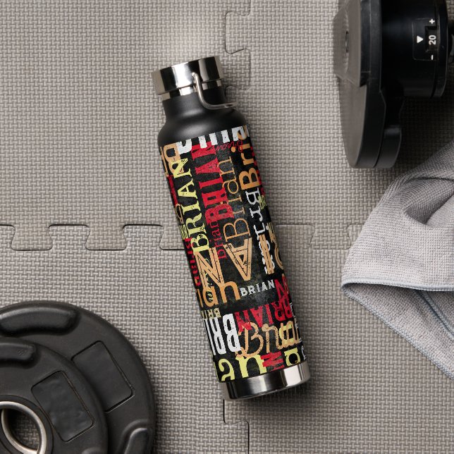 Moderner Typografie Muster Brian Individuelle Name Trinkflasche (Fitnessstudio)