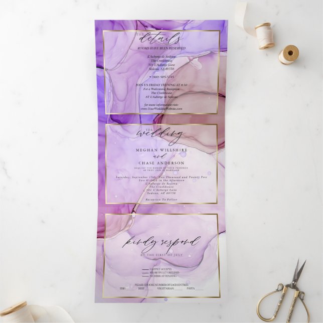 Moderner ultravioletter Lila Mauve Fluid Tinte Dreifach Gefaltete Einladung (Innenseite)