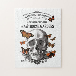 moderner vintage Halloween-Totenkopf und Schmetter
