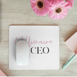 Moderner Vorstandsvorsitzender von Minimal Million Mousepad<br><div class="desc">Einführung des "Modernen Minimal Millionaire CEO" | Rosa und Schwarz" Sammlung! Steigern Sie Ihren Stil und machen Sie mit unserem exklusiven Produkt ein kraftvolles Statement,  das das fesselnde Design des Textes "Millionaire CEO" in einer eleganten Kombination aus Rosa und Schwarz vorstellt.</div>