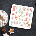 Moderner Weihnachtsfeiertag Rechteckiger Pappuntersetzer<br><div class="desc">Ein spielerisches Weihnachts-Papier Untersetzer Design mit der Nachricht,  Oh,  was Spaß. Es ist mit hübschen Illustrationen von Geschenken,  Fäusten,  einem Weihnachtsbaum,  einem Weihnachtsbaum und einem Rentier dekoriert. Ein lustiger Untersetzer für die Ferienzeit. Entworfen für Sie von BlackBerry Boulevard.</div>