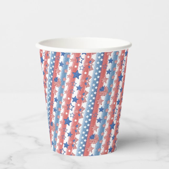 Modernes 4. Juli Sterne & Flag Party Patriotic Pappbecher (Vorderseite)