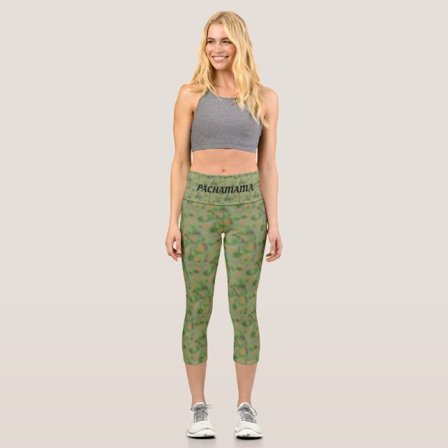 Modernes Abstraktes Grün- und Beigetötmuster mit T Capri Leggings (Vorderseite)