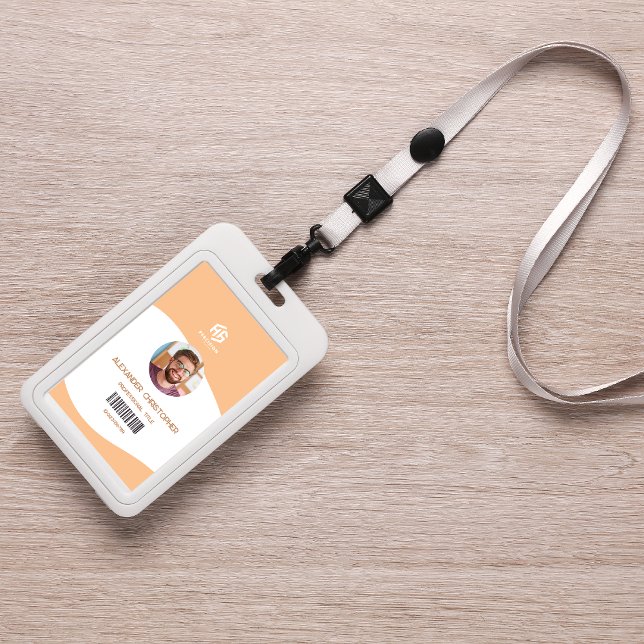 Modernes Abzeichen Minimalistischer Mitarbeiter Ausweis (Von Creator hochgeladen)