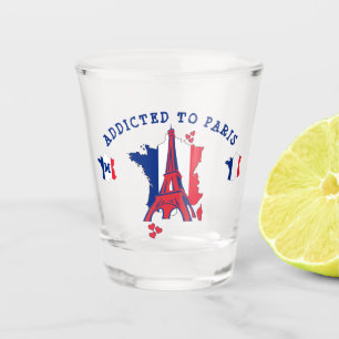 Modernes, an das PARIS-Monogramm ANGEBAUTES Schnapsglas