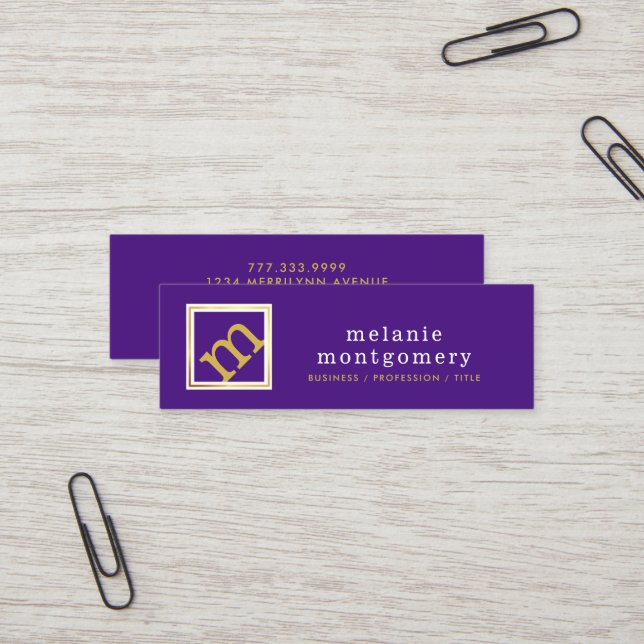 Modernes, bearbeitbares Monogramm, Lila und Gold Mini Visitenkarte (Vorderseite/Rückseite Beispiel)